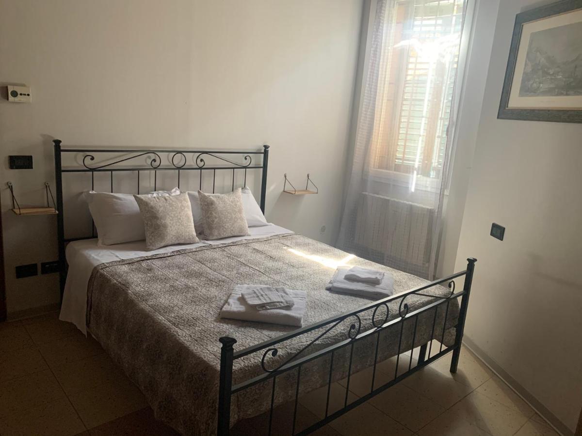Le Stanze Sul Po Bed & Breakfast Ferrara Dış mekan fotoğraf